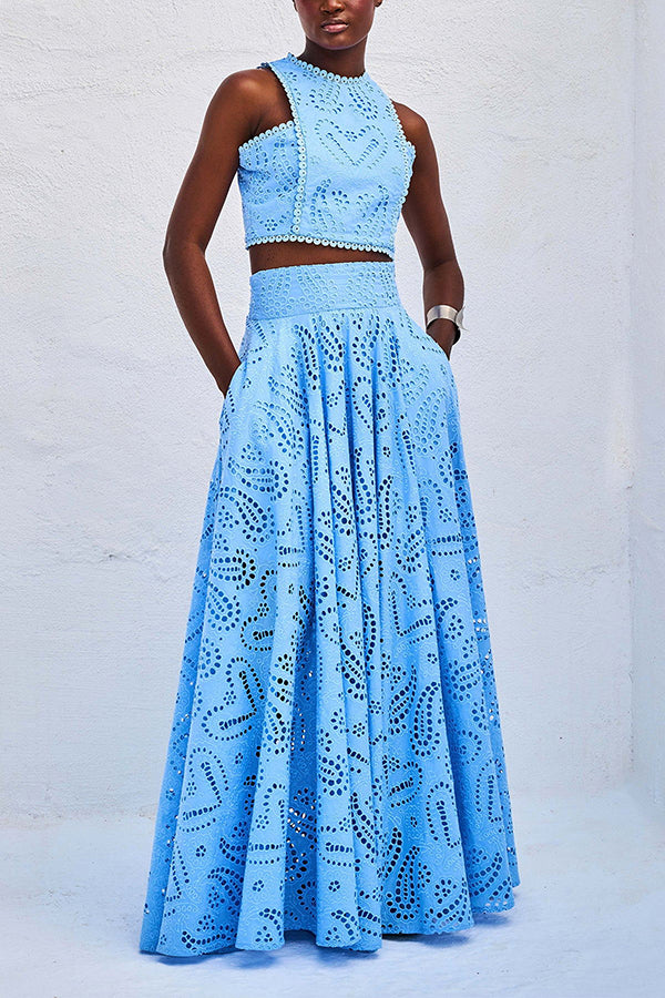 Boho set with broderie anglaise, cropped top, and pockets