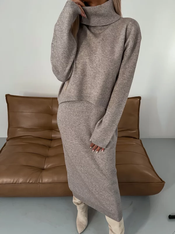 Luxe Regina™ Women's Knitwear Set