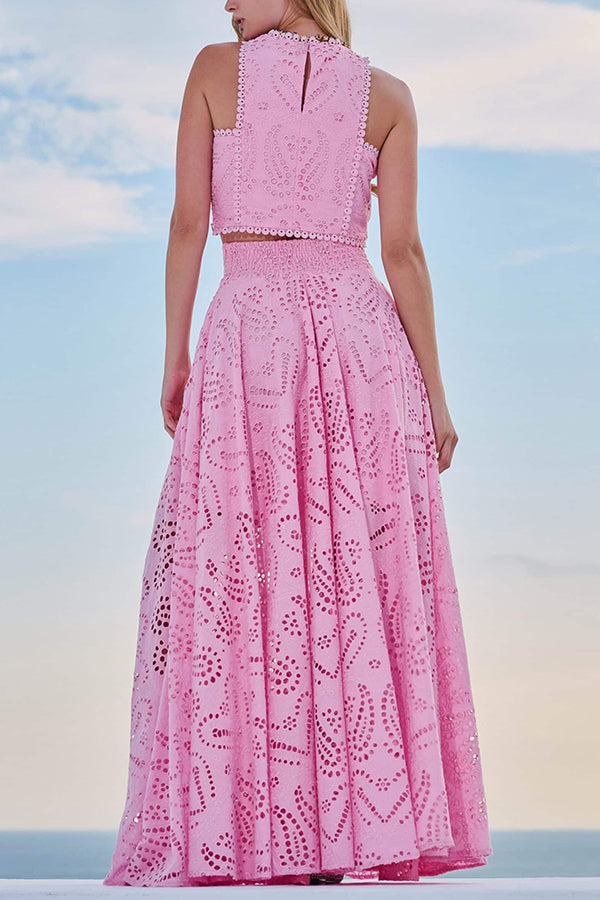 Boho set with broderie anglaise, cropped top, and pockets