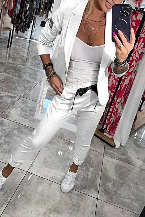 Tailored set with a soft blazer and relaxed joggers