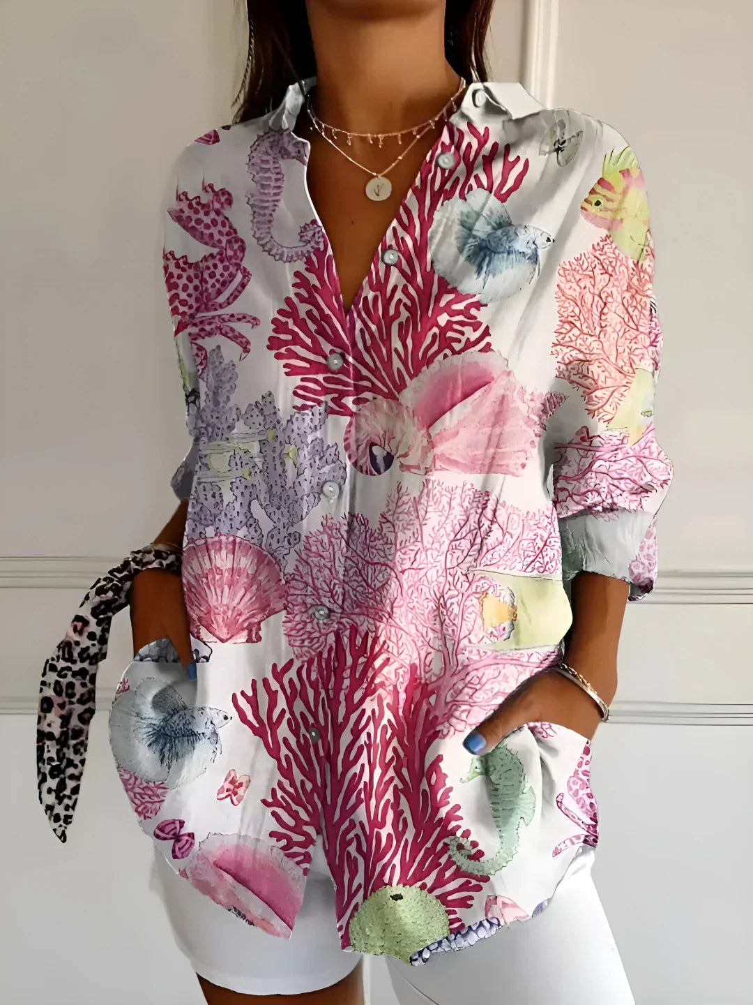 Luxe Regina™ – Blouse with Floral Wave Pattern