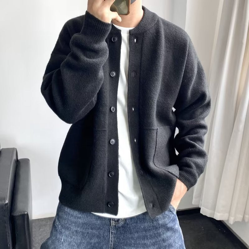 Comfortable Men’s Cardigan